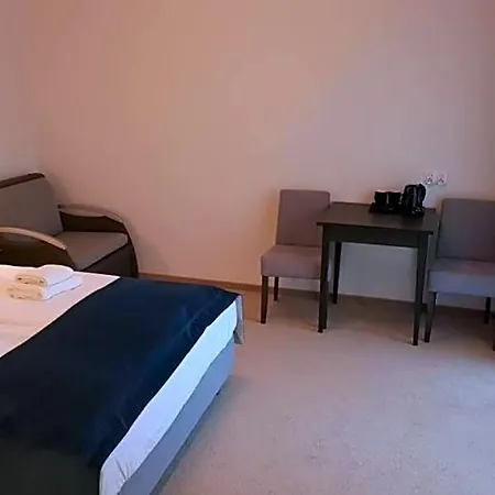 Sosnowe Wzgorze 3*