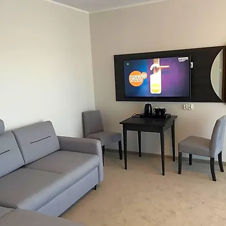 Sosnowe Wzgorze 3* Jastrzębia Góra