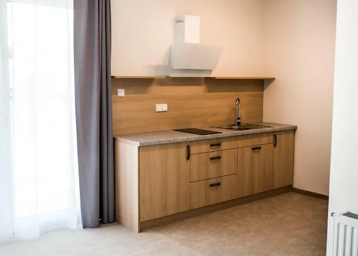 Sosnowe Wzgórze 3* Jastrzębia Góra